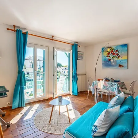 Appartement Saphir - Welkeys Grimaud Exterior photo